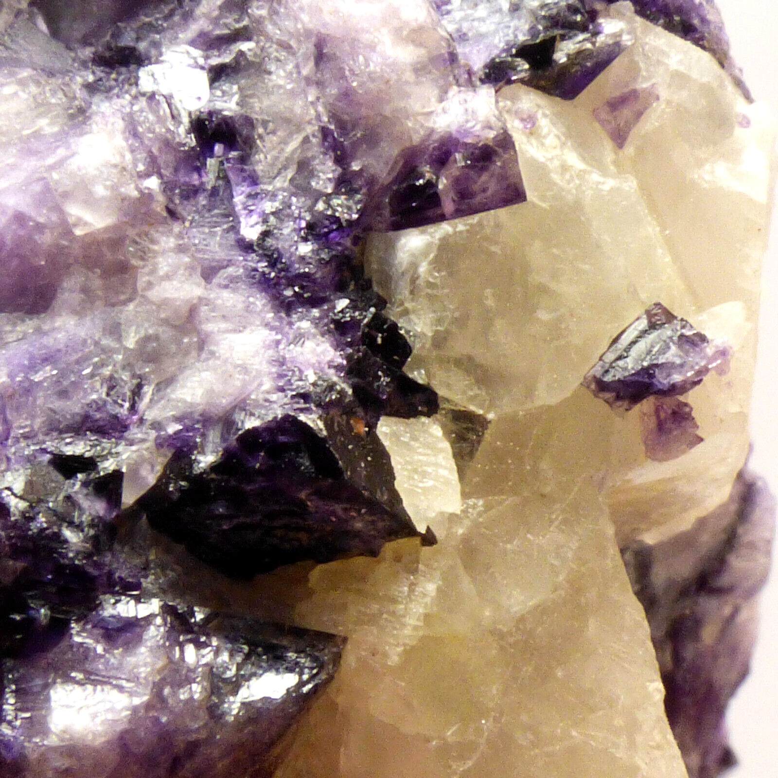 Blue John Fluorite Crystal Display Specimen Derbyshire UK 43mm 85g Unpolished