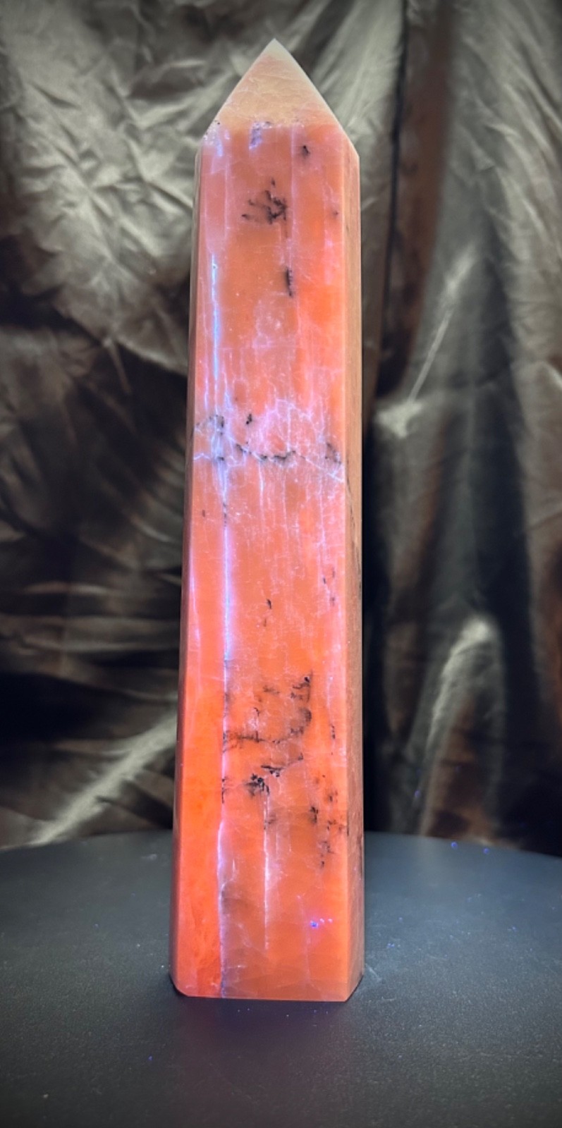 9″ Amazing Kunzite Tower 1b 14.4oz (863 grams) UV Reactive