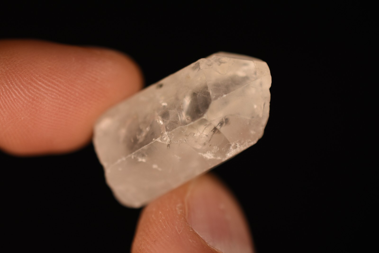 5 *CLEAR QUARTZ* Crystals 2-4cm 44.1g Clear Natural Stones Healing Crystals
