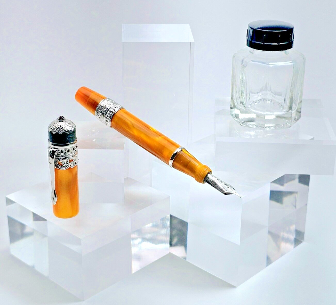 RARE! ANCORA VESUVIO YELLOW LIMITED EDITION 73/88 FOUNTAIN PEN FINE 18K GOLD NIB