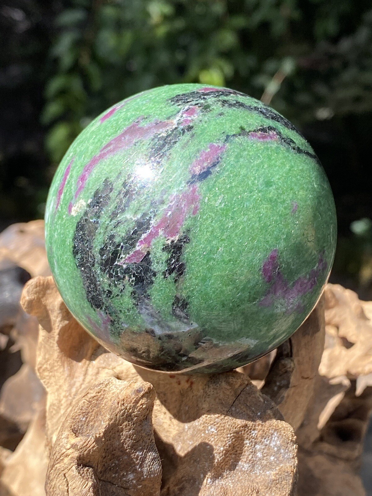 Ruby In Zoisite Ball / Anyolite 513g 9 66mm AAA+