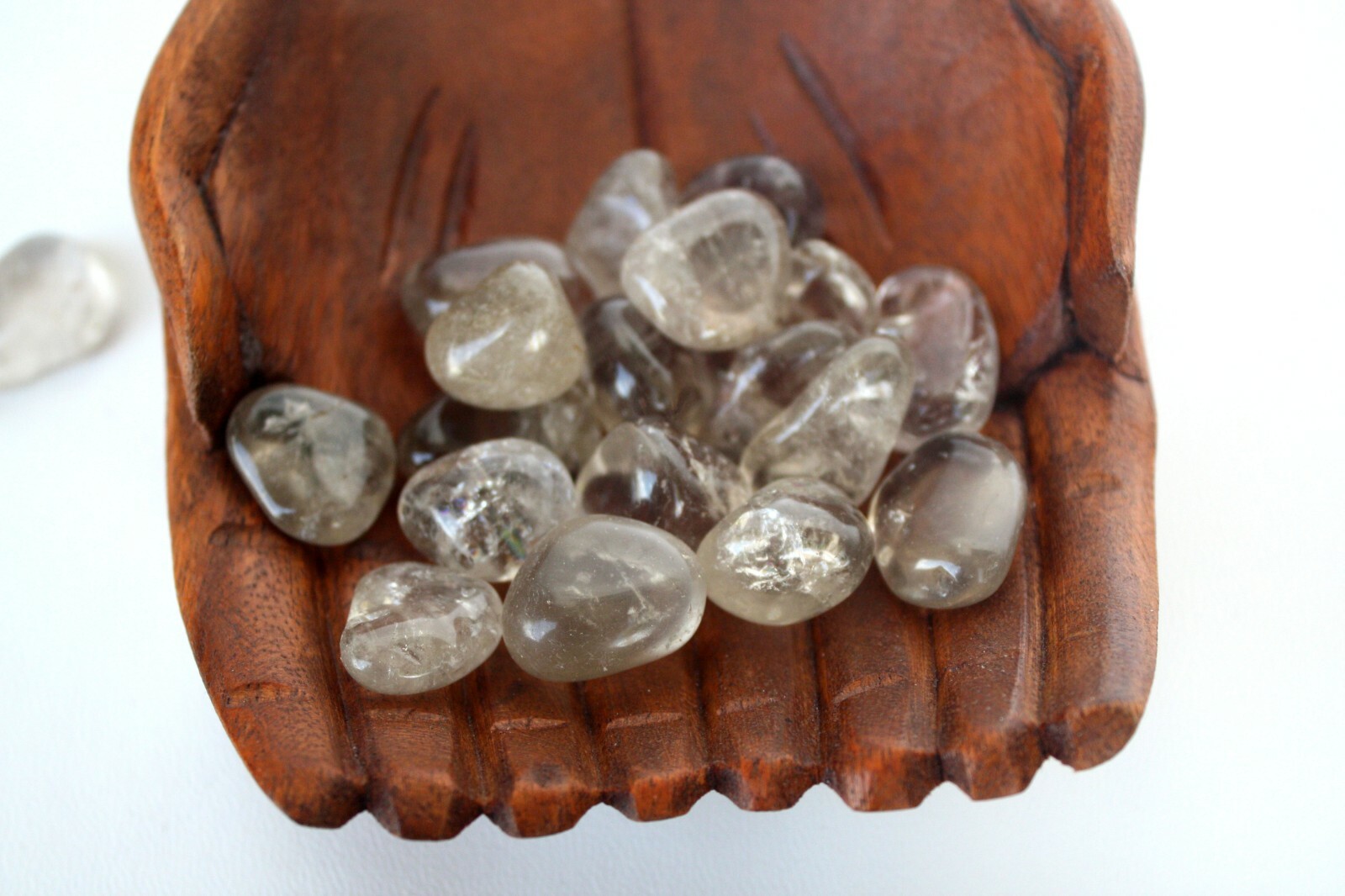Six Light Smoky Quartz Tumbled Stones 20mm Reiki Healing Crystals Protection
