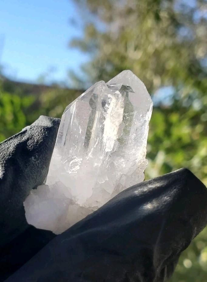 16g Natural White Clear Quartz Cluster Crystal Point Healing Mineral Specimens