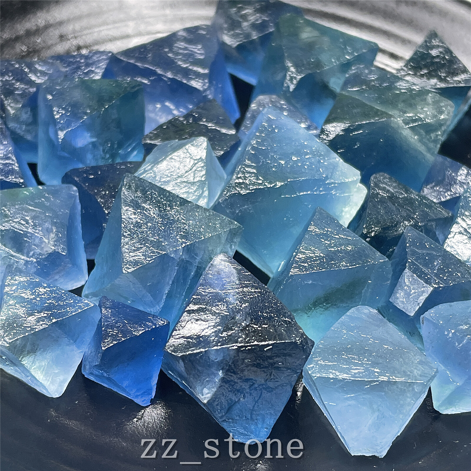 100g Mix Size Natural Blue Fluorite Octahedron Quartz Crystal Mineral Specimen