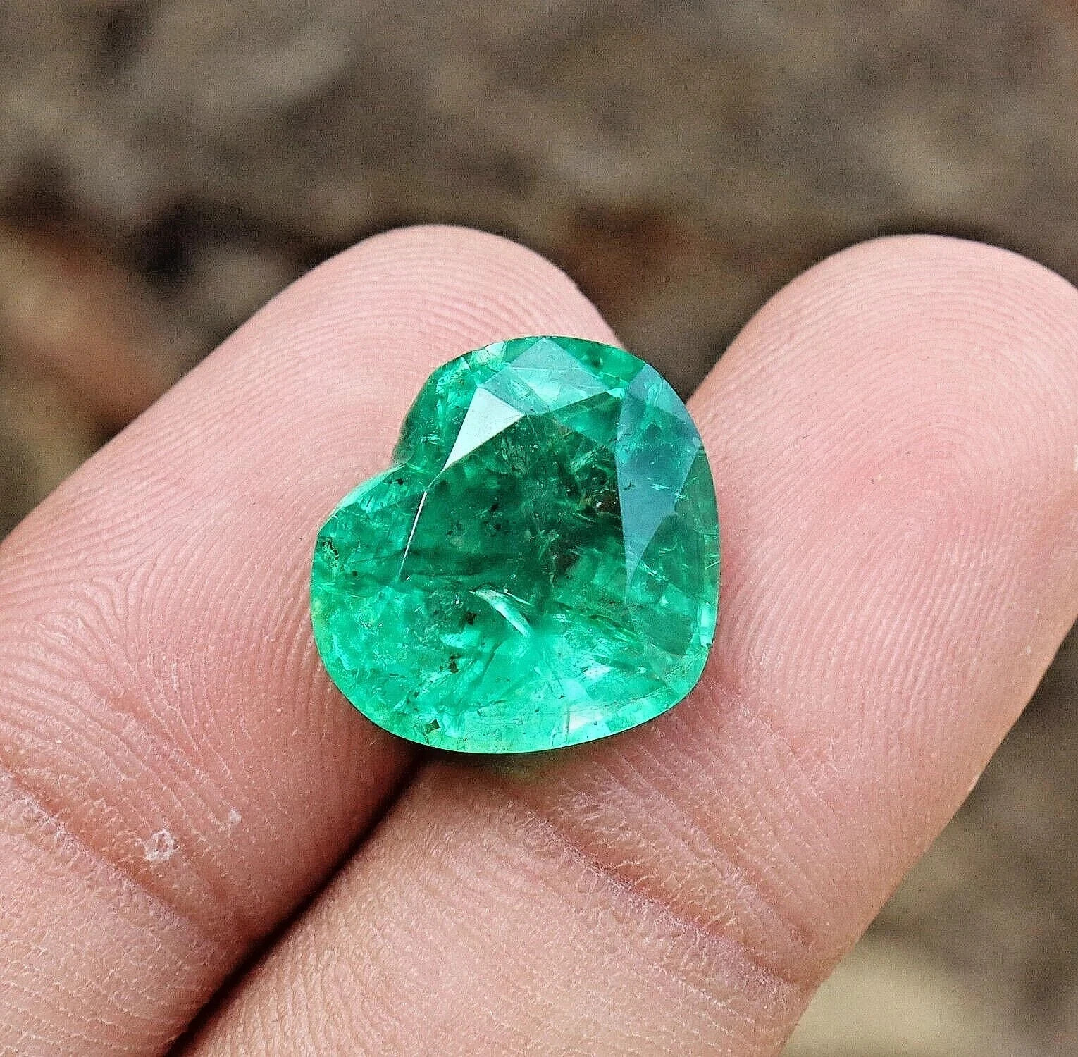 9 CT Colombian Natural Green Emerald Heart Cut Certified Loose Rare Gemstone
