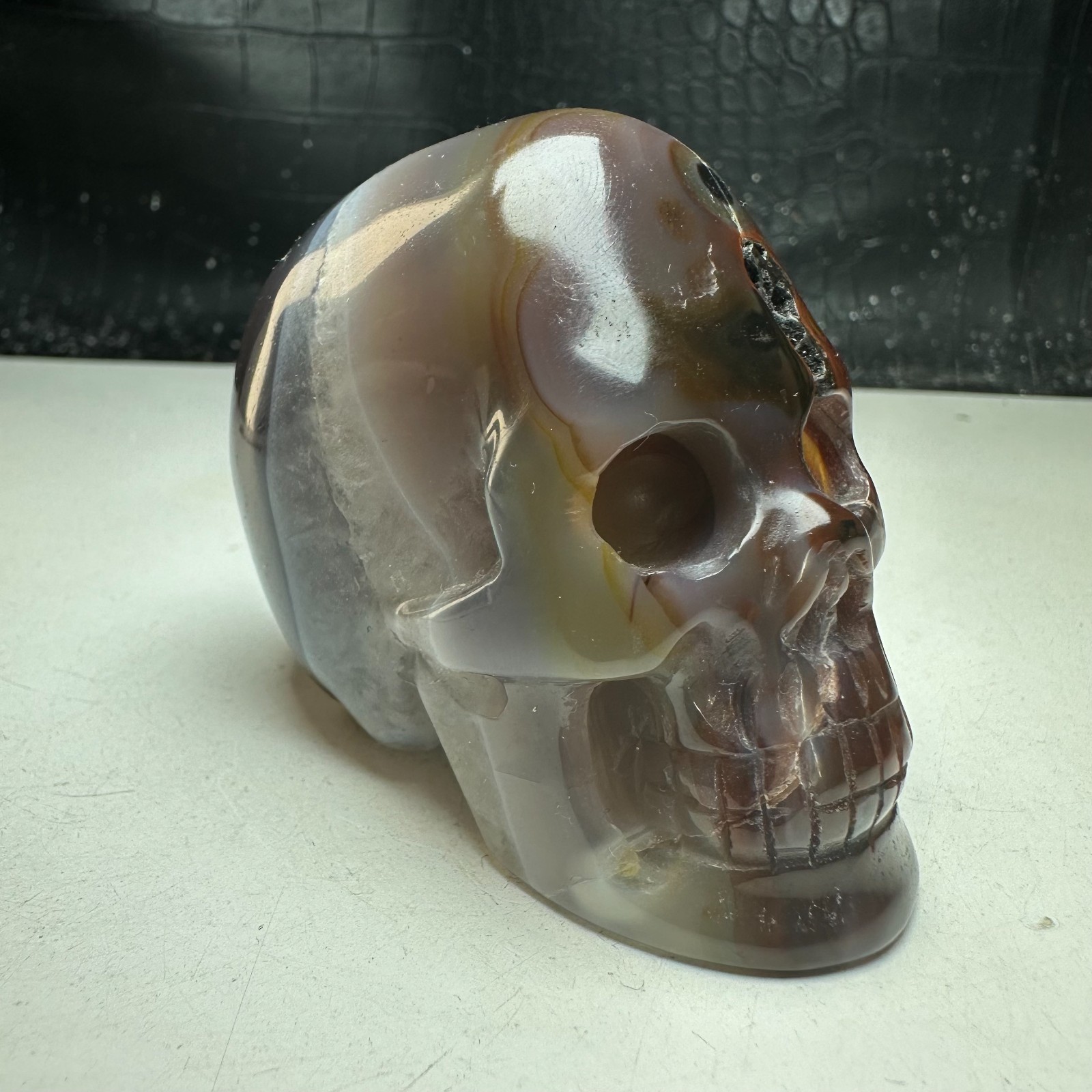 Natural Crystal Mineral Specimen. Geode Agate. Hand-carved SKULL. Statue.GIFT.cz