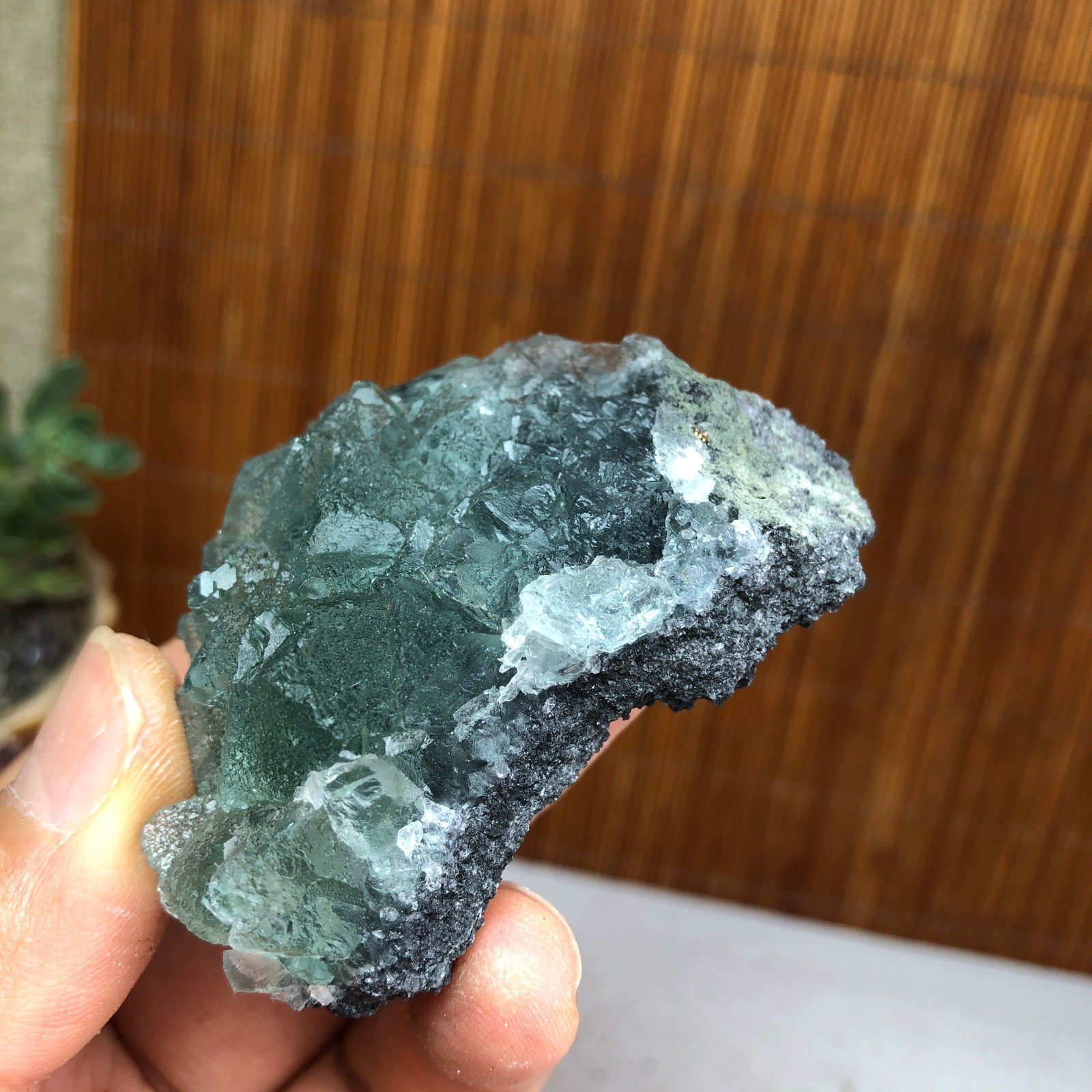 61-42-30mm Rare Natural Green Calcite fluorite Mineral Specimen 85g A6126