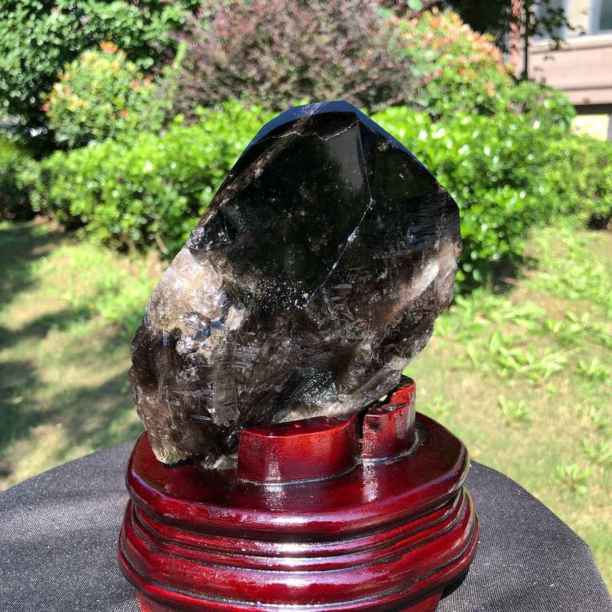 2030g Natural tea crystal specimen + pedestal MH2304