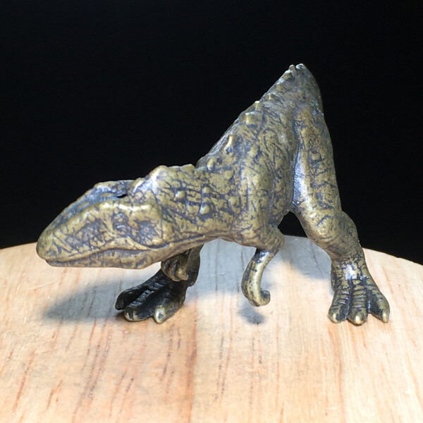 70g Ancient Chinese Handcrafted.Brass Exquisite.Perfect Dinosaur sculpture.gift