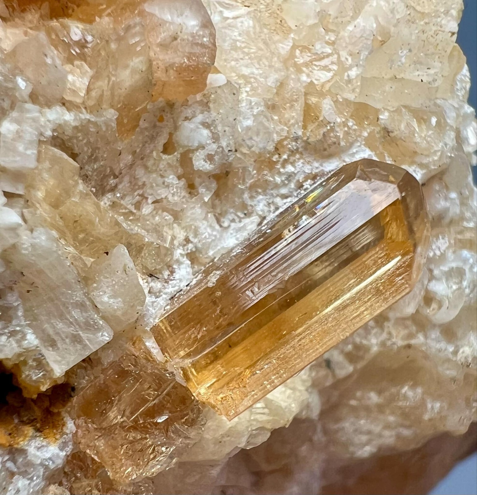 525 Gr Ultra Rare Eye Clean Top Honey Katlang Topaz Huge Crystals On Matrix @PAK