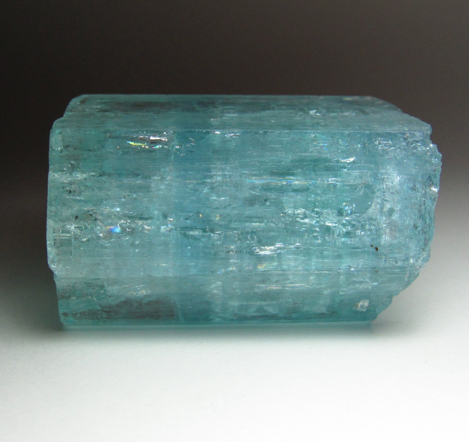 MESMERIZING IRIDESCENT AQUA BAND AQUAMARINE BERYL CRYSTAL!!! NIGERIA NEW FIND