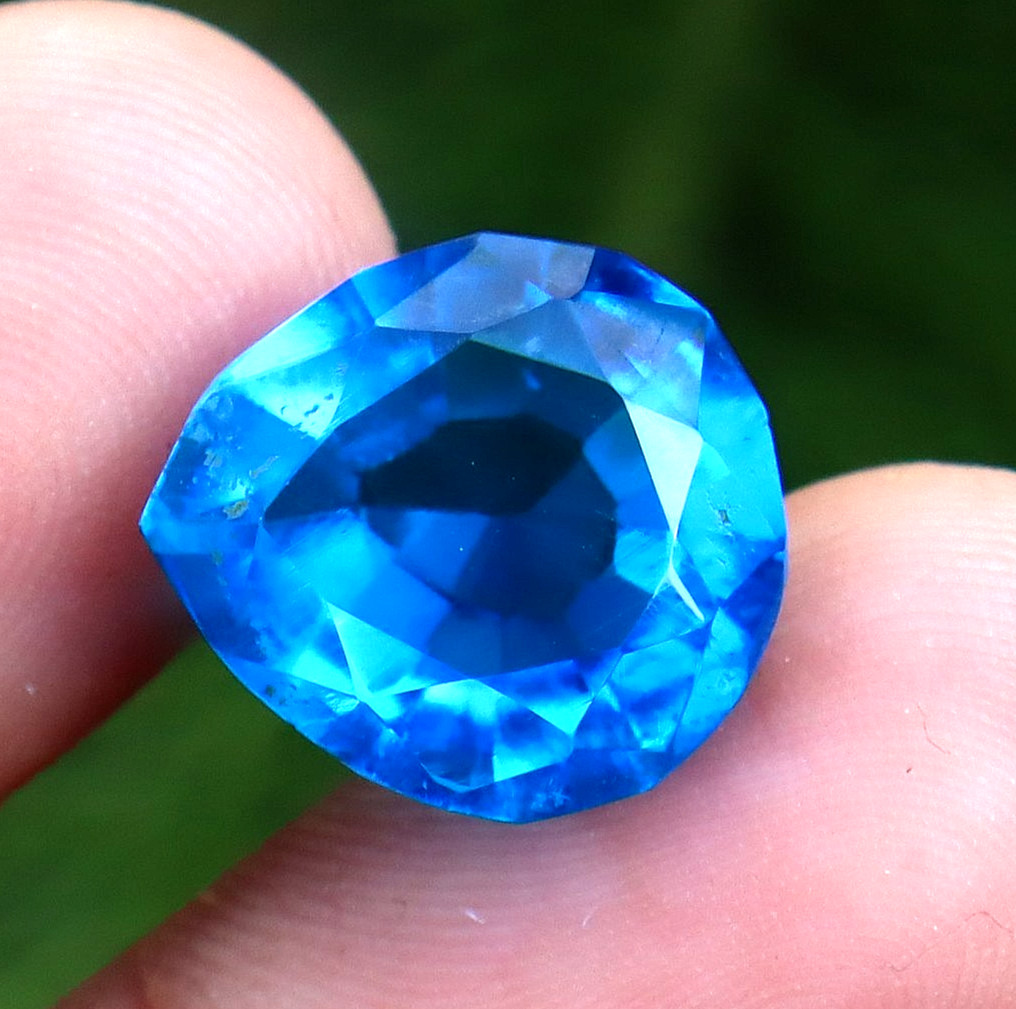 9.75 Ct AAA+ Natural Sky Blue Aquamarine Pear Cut Gemstone Certified!