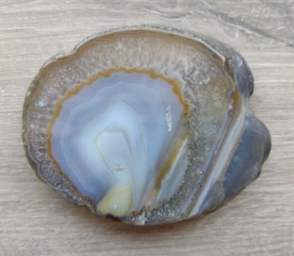 Agate Cutting Slice Table Decor, 100% Natural pc