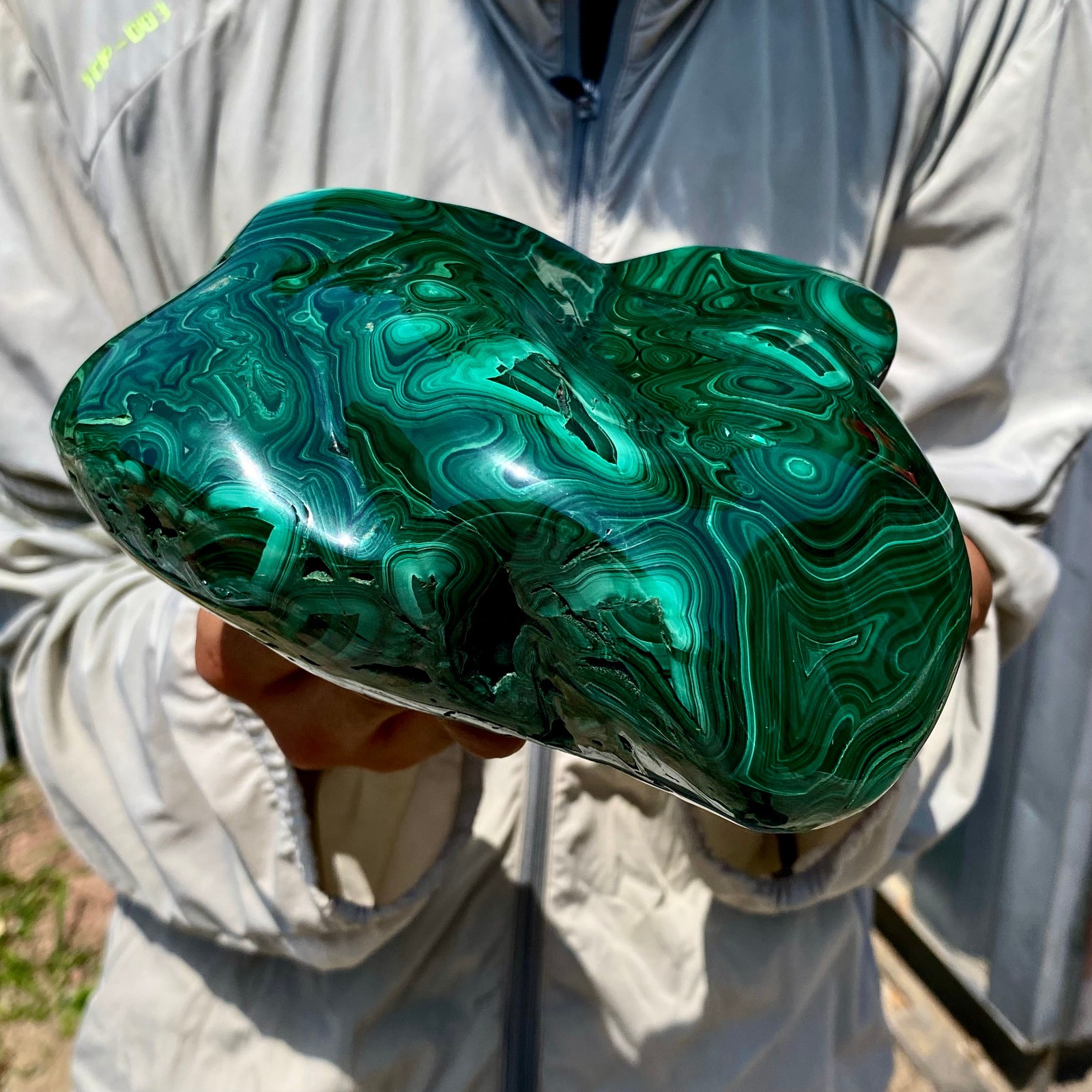 6.15LB Natural glossy Malachite transparent cluster rough mineral sample