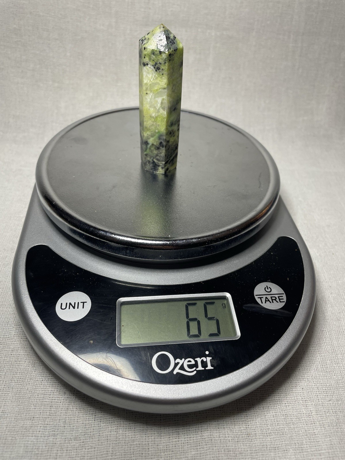 Genuine Serpentine Tower Obelisk Point 65g Bright Green
