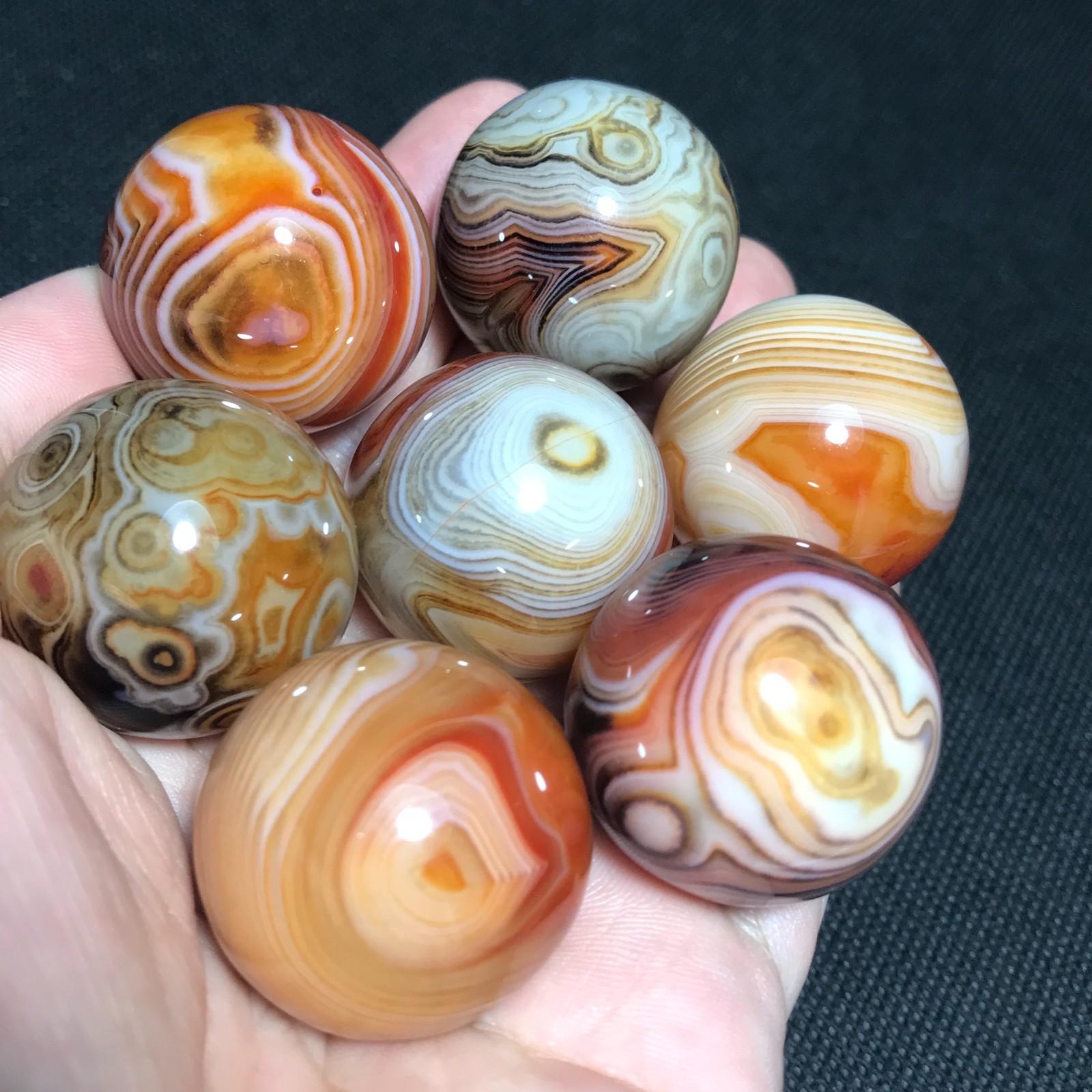 191g 7pcs 26mm Polished Silk Banded Lace Agate Ball Madagascar+base 477