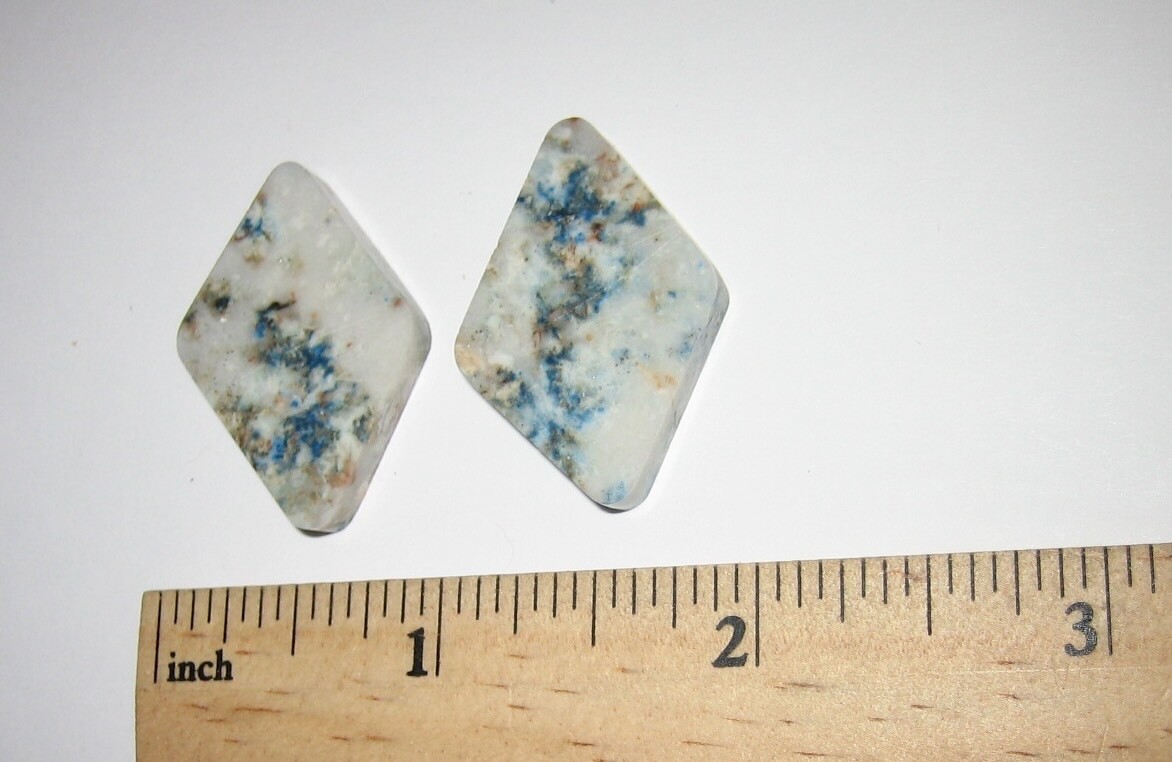 2pc POLISHED 32mm x 21mm SCORZALITE CRYSTAL STONE CABOCHON PAIR USA 11.1grams *2