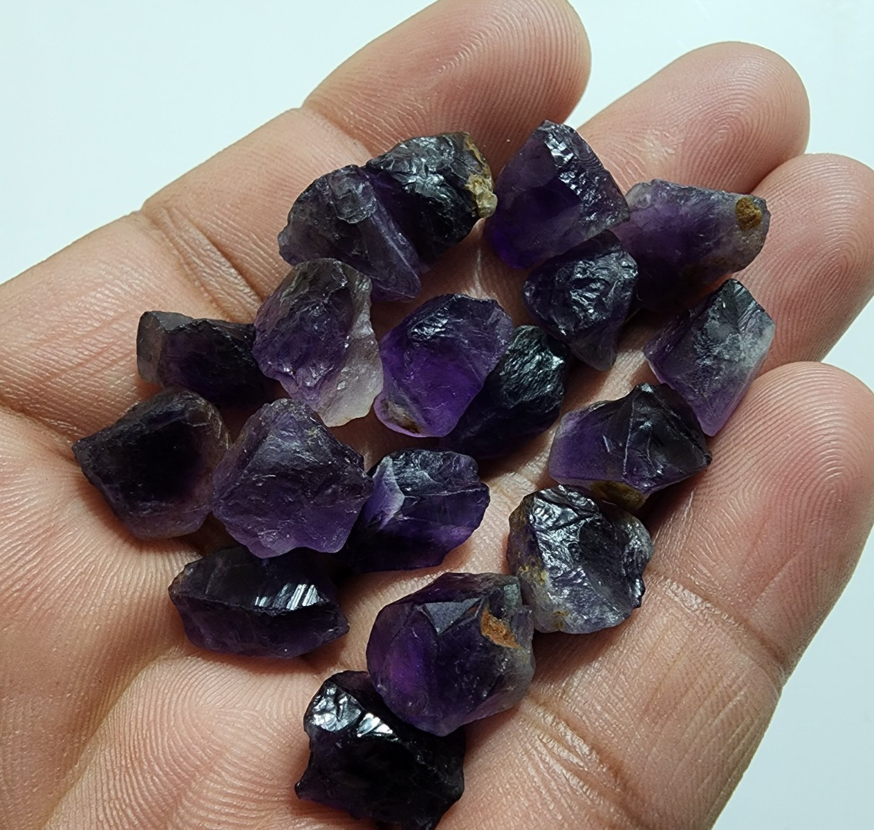 18 Pcs Attractive Purple Amethyst Rough Gemstone Raw Size 10-14 MM Crystal Rough