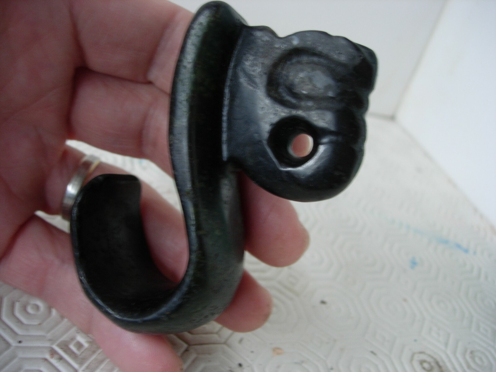 hongshan hook shape thing 88 mm no 2