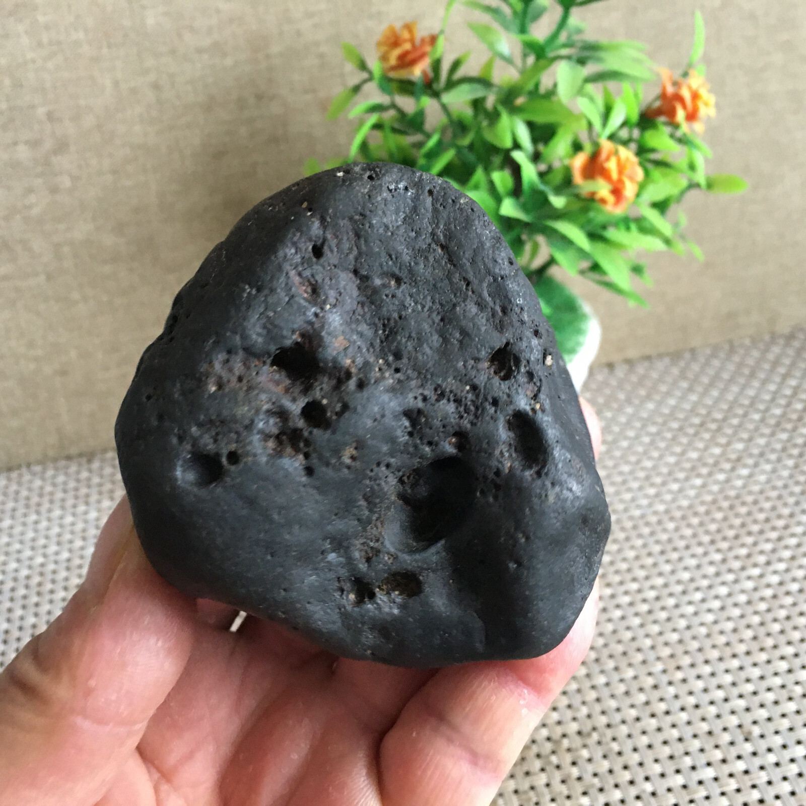 410g Natural Iron nickel Non-magnetic Meteorite Specimen from China