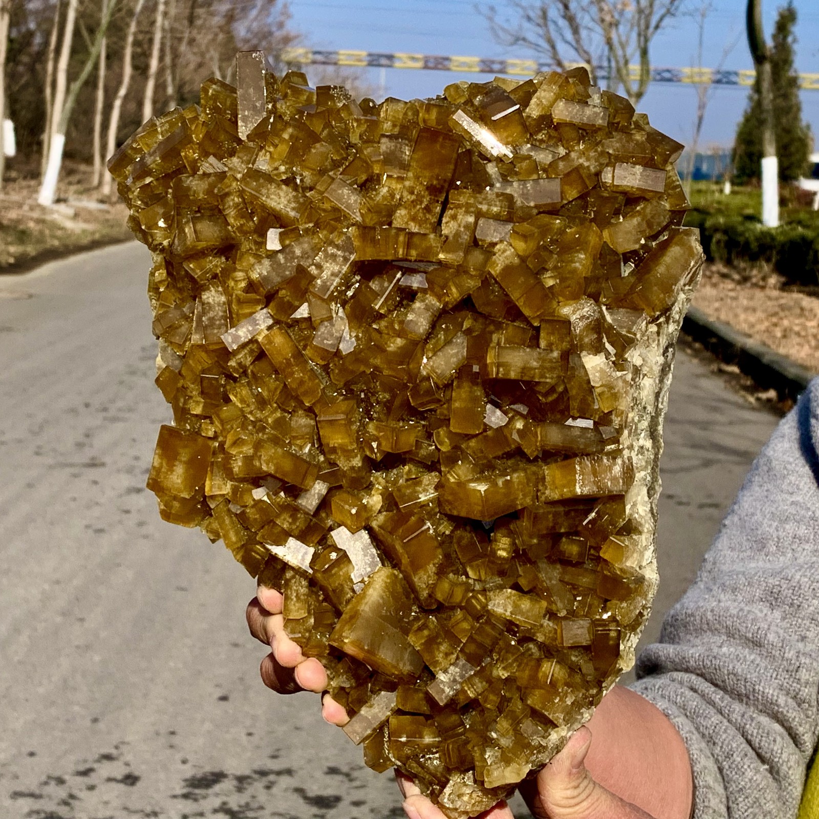 16.14LBShiny Golden Cuboid Barite Crystal Based on the Purple Spherical Fluorite