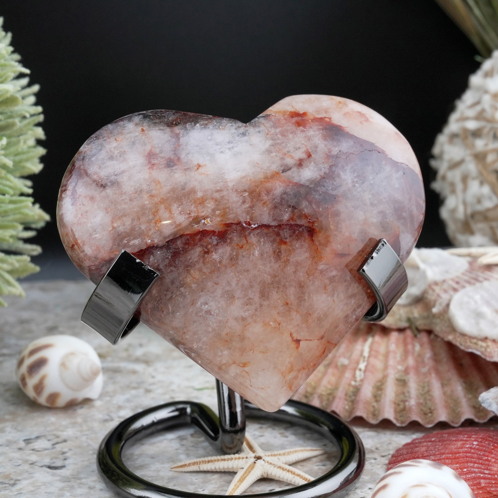 Natural Red Fire Quartz Heart Crystal Altar Decor Romantic Love Palm Stone Gift