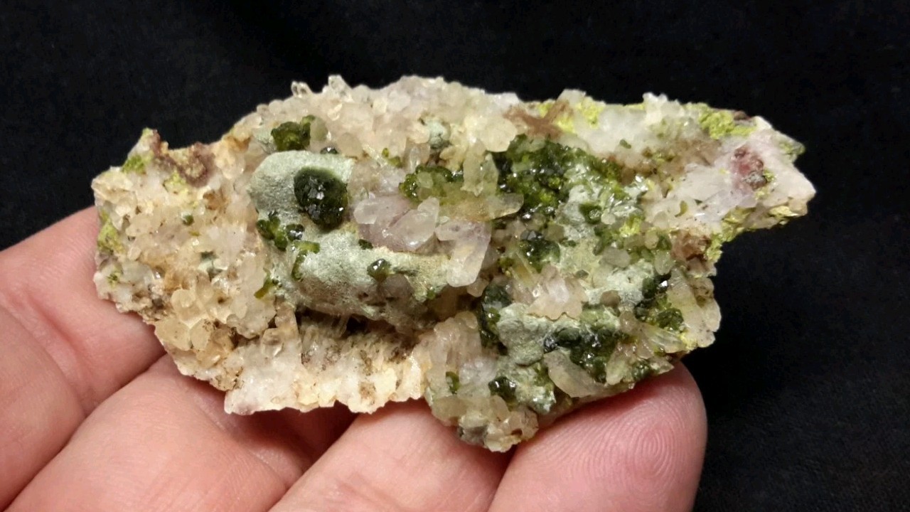 2.75″ EPIDOTE on QUARTZ from the Mibladen Mining District, Khénifra, Morocco