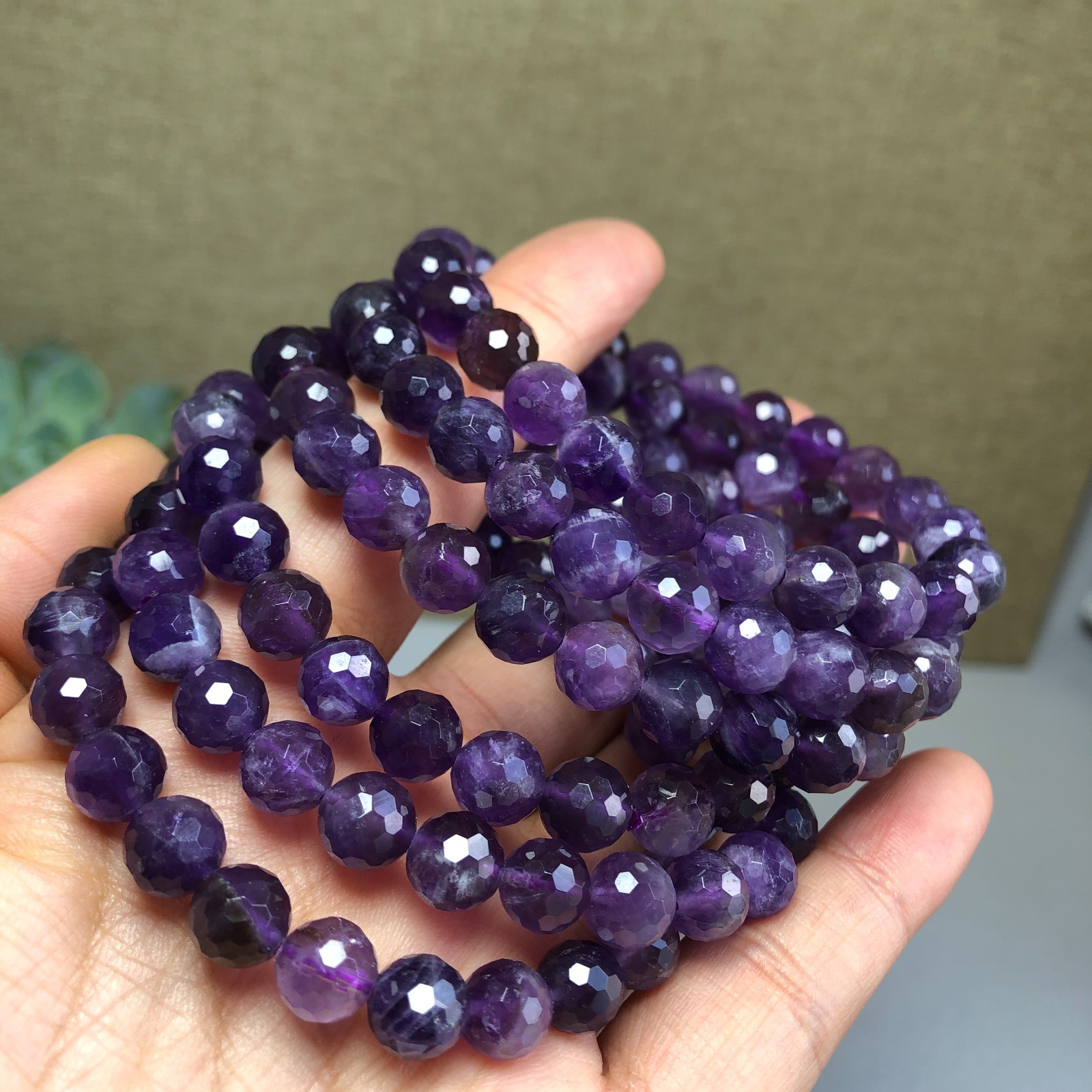 5Pcs Wholesal Natural Dreamy amethyst bracelets Crystal ball sphere facet 8mm