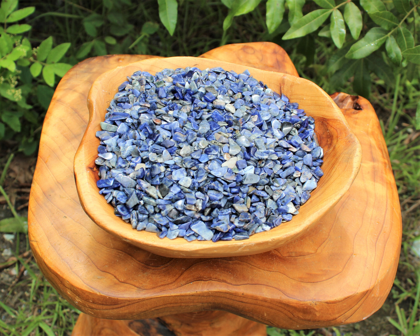 Sodalite Semi Tumbled Gemstone Mini Chips 5 – 8 mm Lots (Sodalite Crystal Chips)