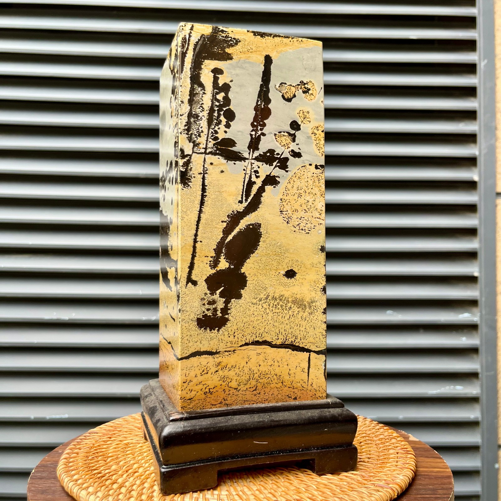 16 lb Landscape Stone Pillar Flat Top Landscape Easter Gift Home Office Display