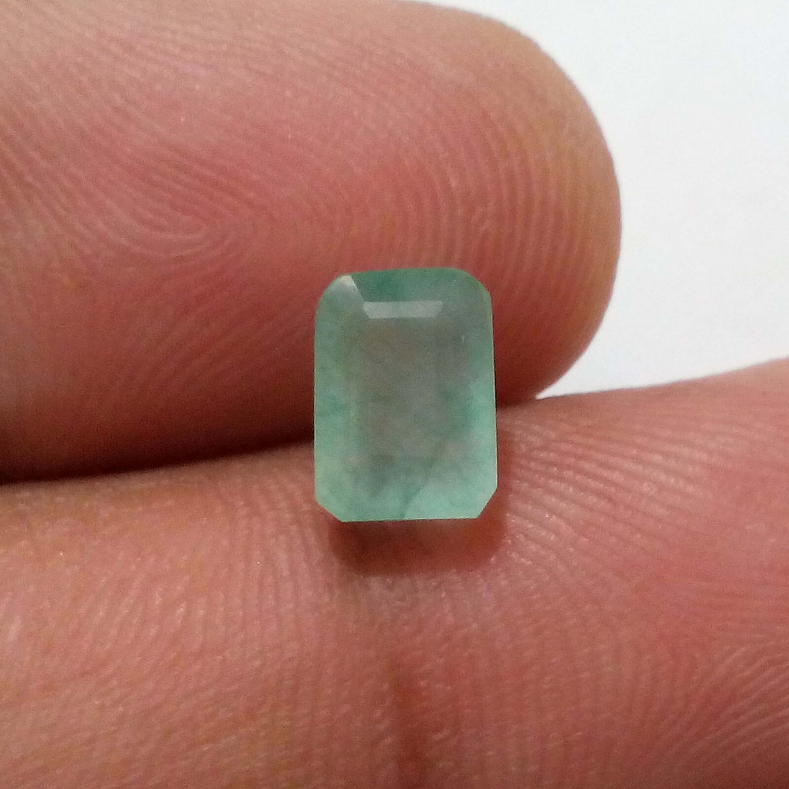 Top Beautiful Colombian Emerald Faceted Emerald 2.30 Crt Green Loose Gemstone