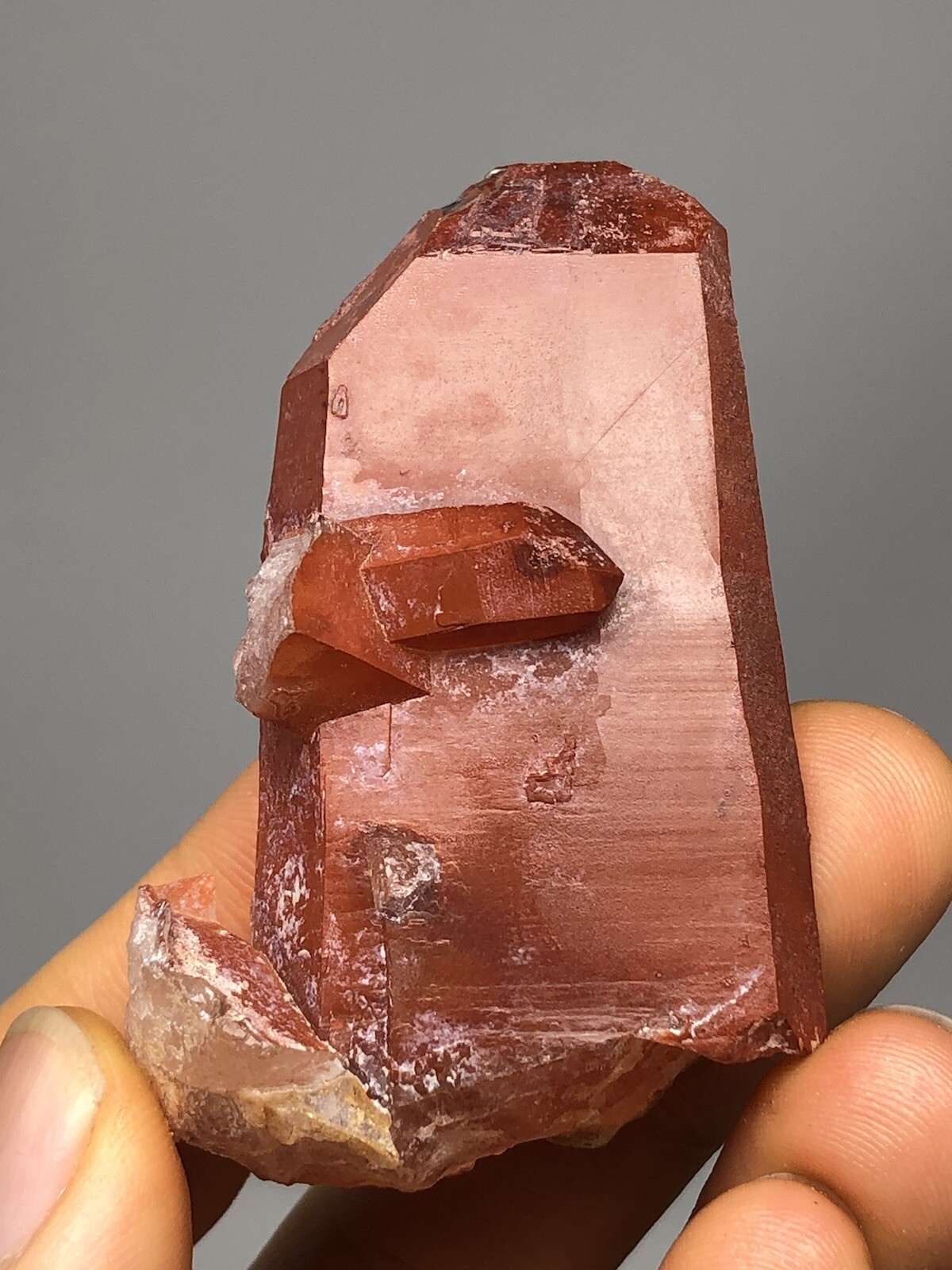 Red Quartz Crystal Tabular Cluster Point Morocco 1.2oz N34