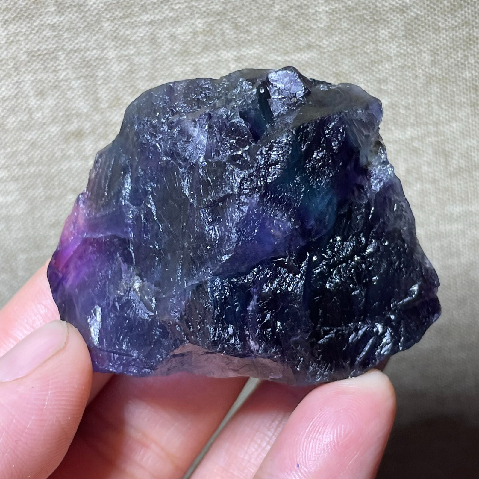 Raw Fluorite Crystals – rainbow – Rough Stone Healing Natural Gemstone 101g A43