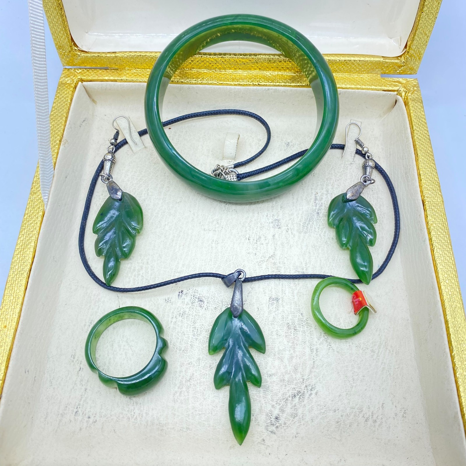 Top Grade Green Nephrite Jade Jewelry Set Bangle Pendant Earrings Rings Gift