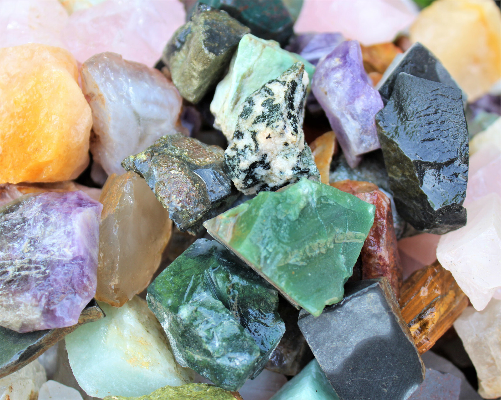 1000 Carat Bulk Mix Assorted Rough INDIA Mix Stones (Raw Natural Rocks)