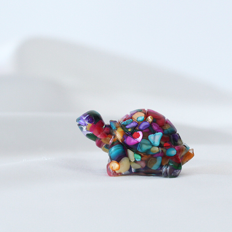 Natural Colorful Scallop Quartz Crystal Longevity Turtle Gravel Mini Resin Decor