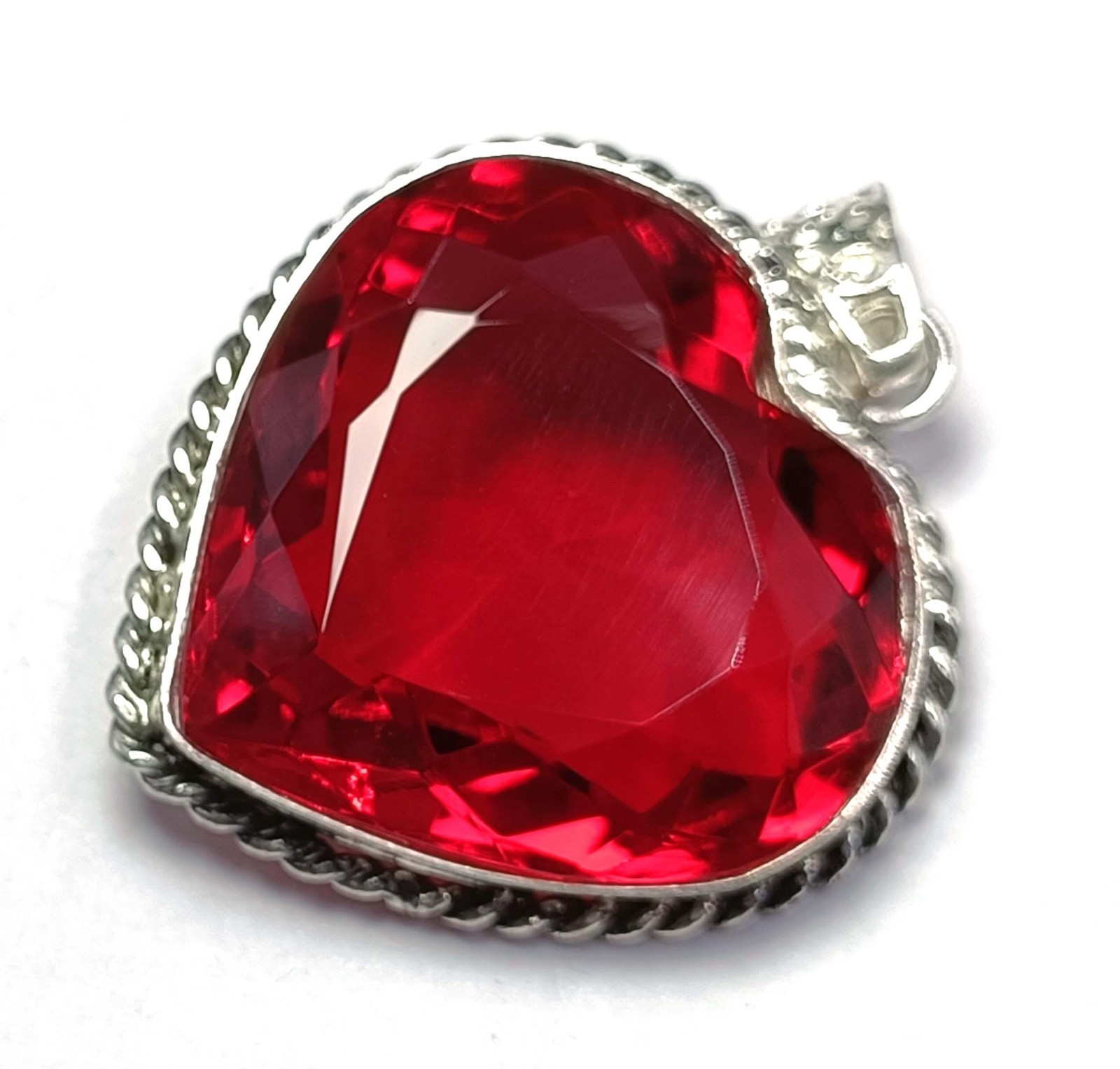 90 Ct Natural Red Ruby Pendant 40x13mm Heart Cut 925 Sterling Silver Chain 5ANI