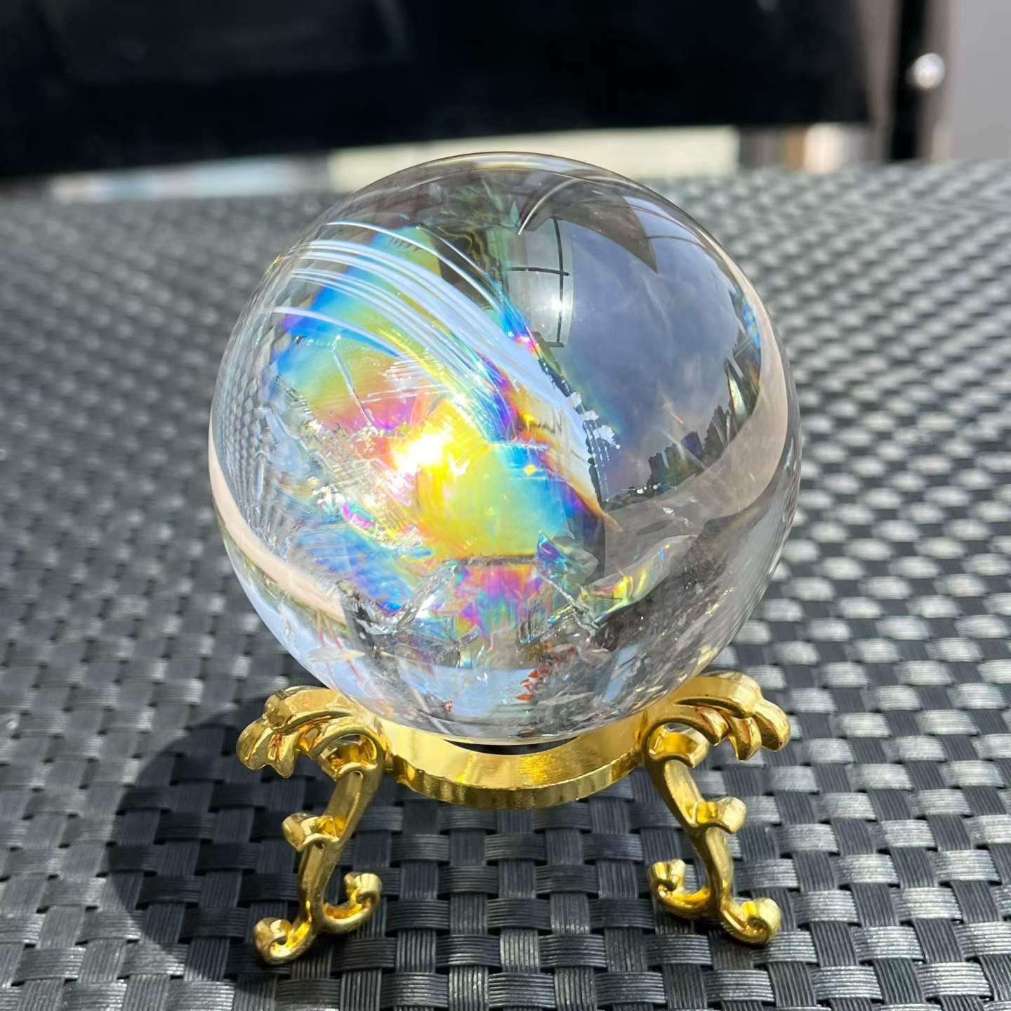 515g Natural Rainbow White Quartz Sphere Energy Crystal Ball Reiki Decor