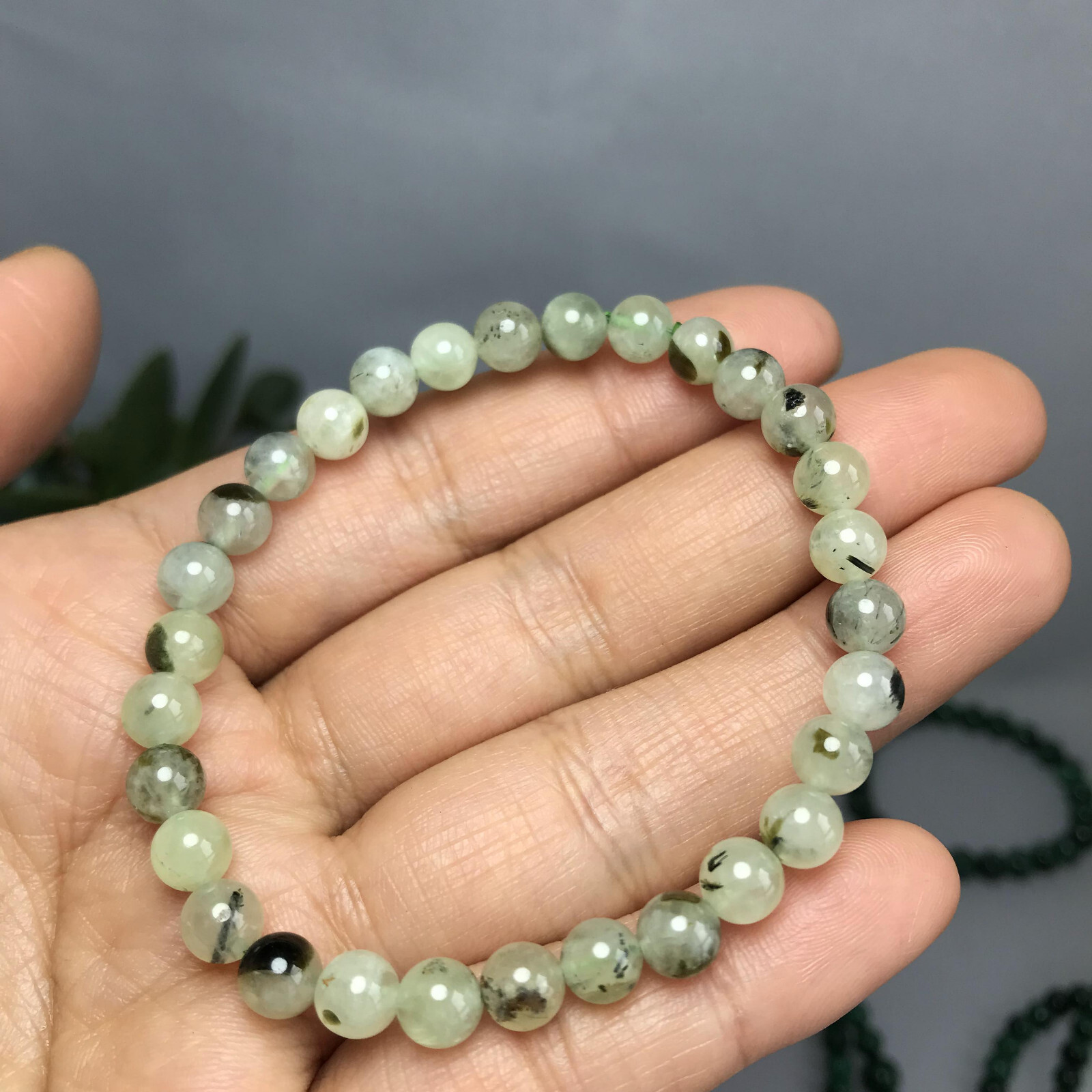 6mm Natural Polish Clear Grape stone bracelets Crystal ball sphere Specimen