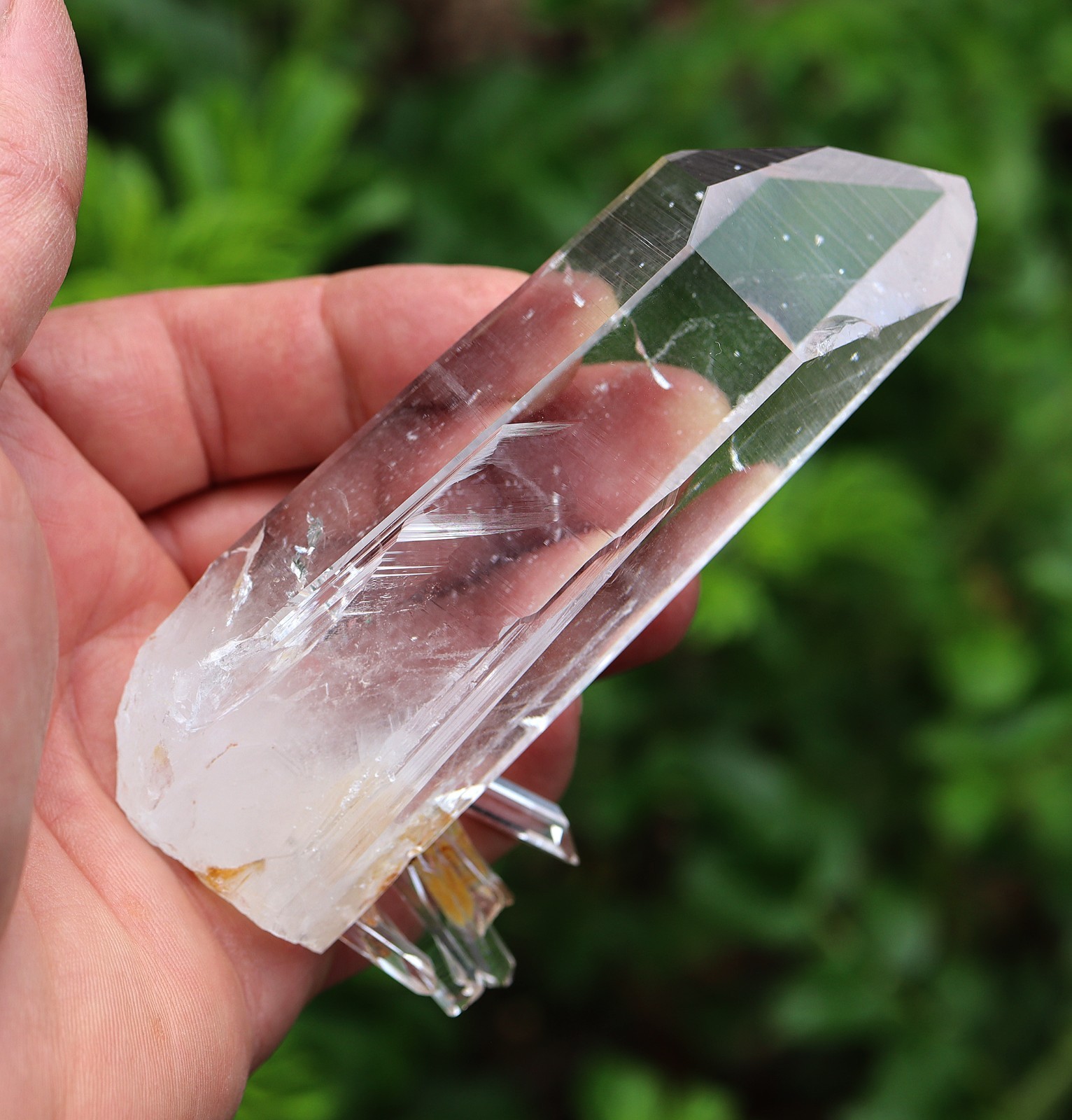 Colombian Quartz Crystal Point with a spray at the base, Natural. 4.6 inch