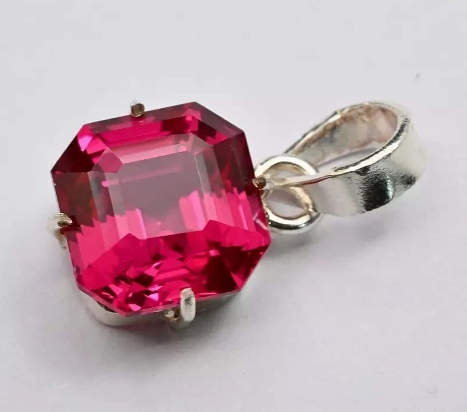 50 Ct Natural Padparadscha Sapphire Pendant Asscher Shape 925 Silver IGL 6JDA