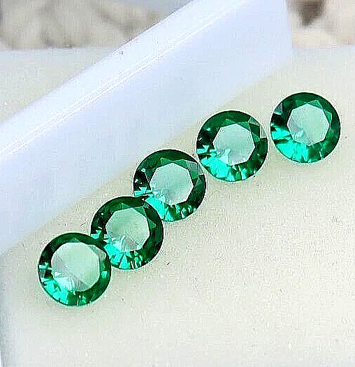 Tsavorite Garnet Round Cut Green Certified Loose Gemstone 5 pcs