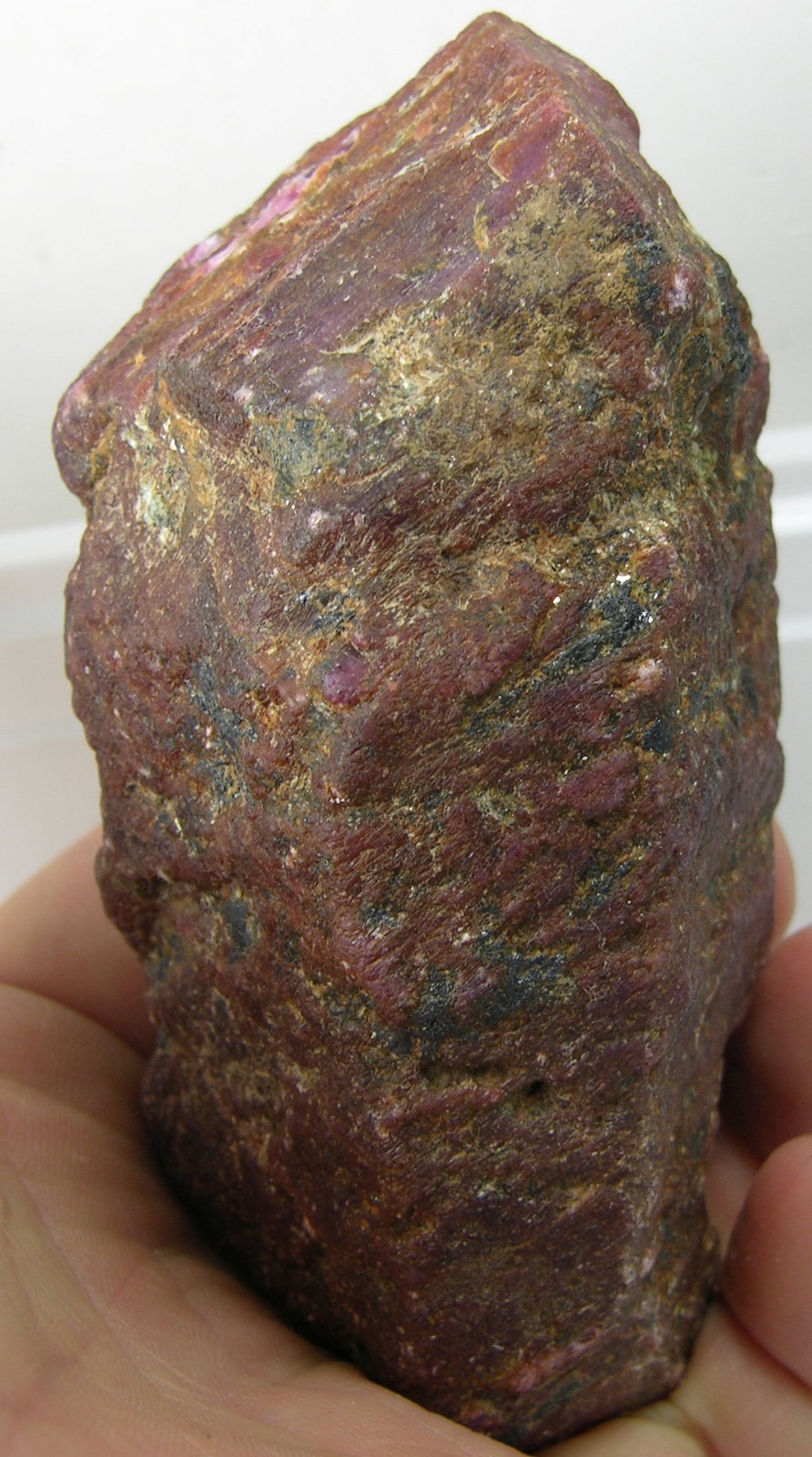 623g India 100% Natural Sapphire Ruby Dogtooth Crystal Specimen 110mm 1 lb 6 oz