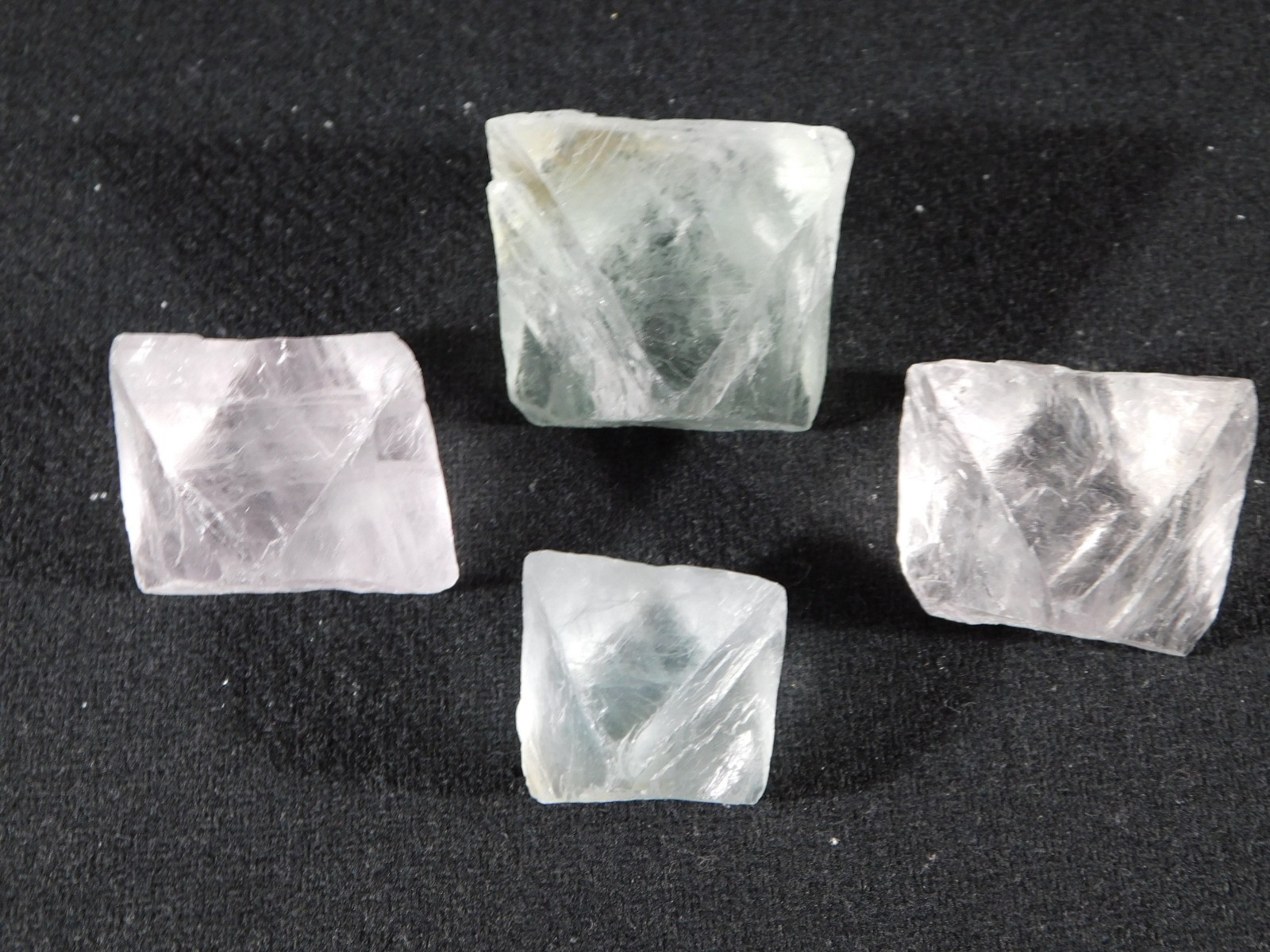 Lot of FOUR! AAA Fluorescent Semi Translucent FLUORITE Octahedron Crystals 188gr