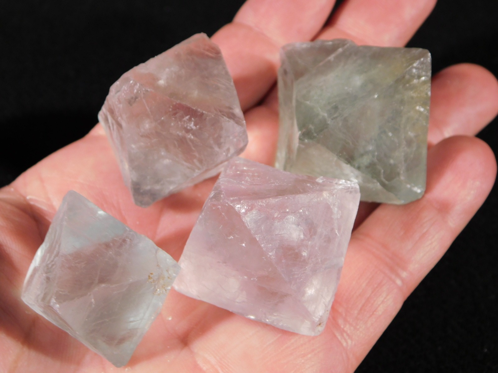 Lot of FOUR! AAA Fluorescent Semi Translucent FLUORITE Octahedron Crystals 188gr