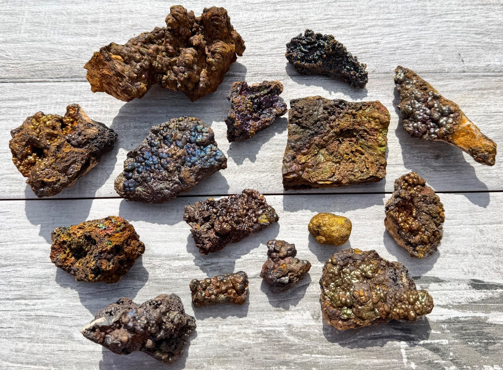 Wholesale Lot 2 Lbs Natural Iridescent Goethite Rough Crystal Healing Energy