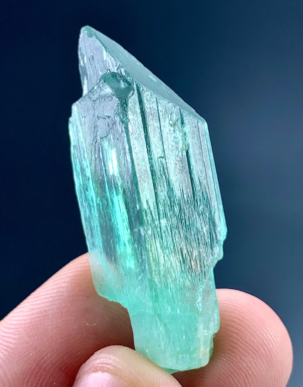 Hiddenite Kunzite Crystal From Afghanistan 40 Carat