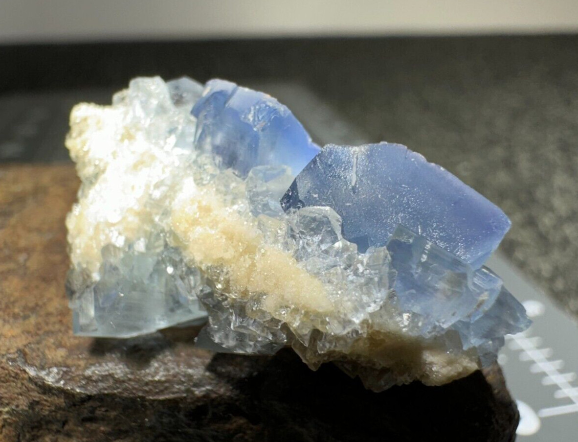 ➤ Thumbnail 1-3/8 Inch Blue FLUORITE CLUSTER Blanchard Mine New Mexico VIDEO➤405
