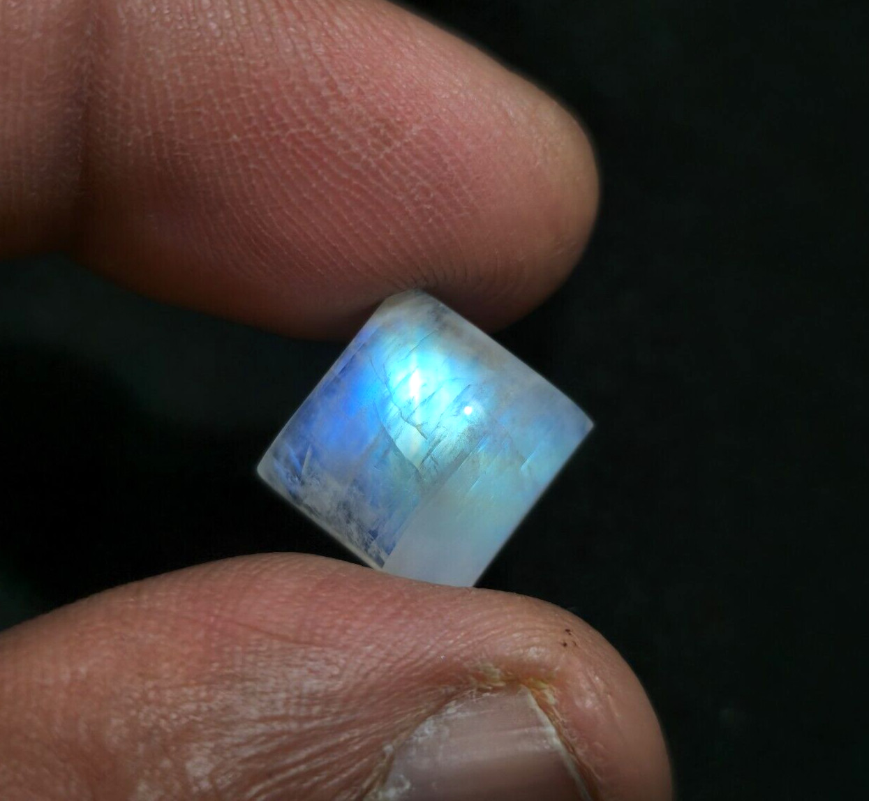 Top Quality Rainbow Moonstone Cabochon 12.50x12x5.5mm Loose Gemstone For Jewelry