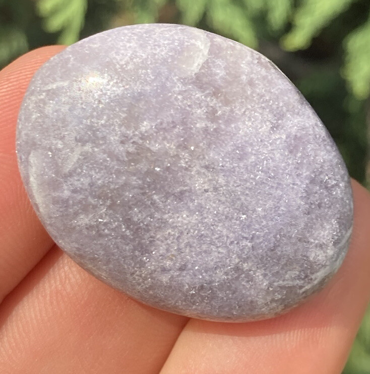 Handmade Polished LEPIDOLITE Healing Crystal Palm Stone Pebble MADAGASCAR 1.45″